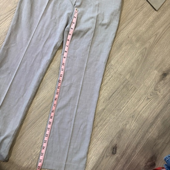 New York & Company Stretch Gray Dress Pants Straight Leg Sz 2 Mid Rise Career - Picture 2 of 8